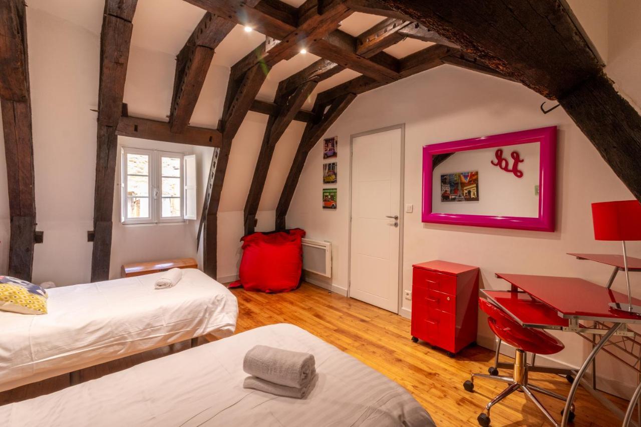 Les Chambres Du "Coup De Coeur De Sarlat" Esterno foto